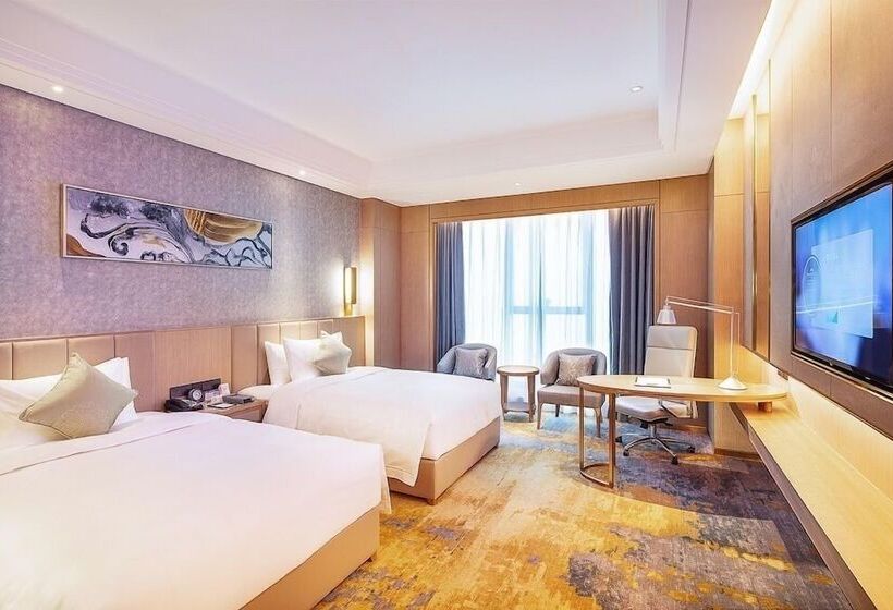 호텔 Howard Johnson New District Plaza Ziyang