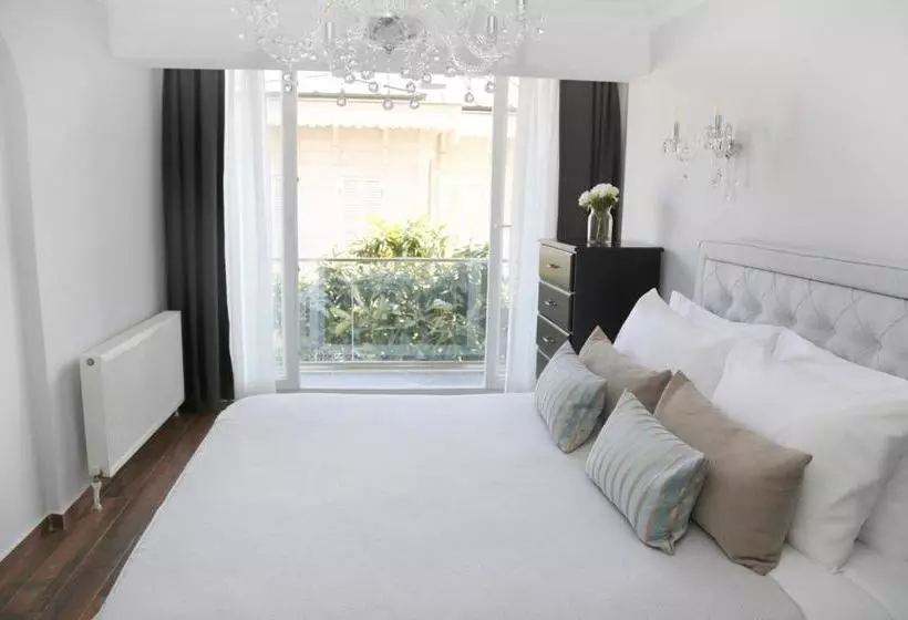 ホテル Huma Suites