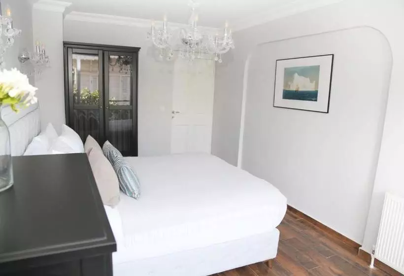 ホテル Huma Suites