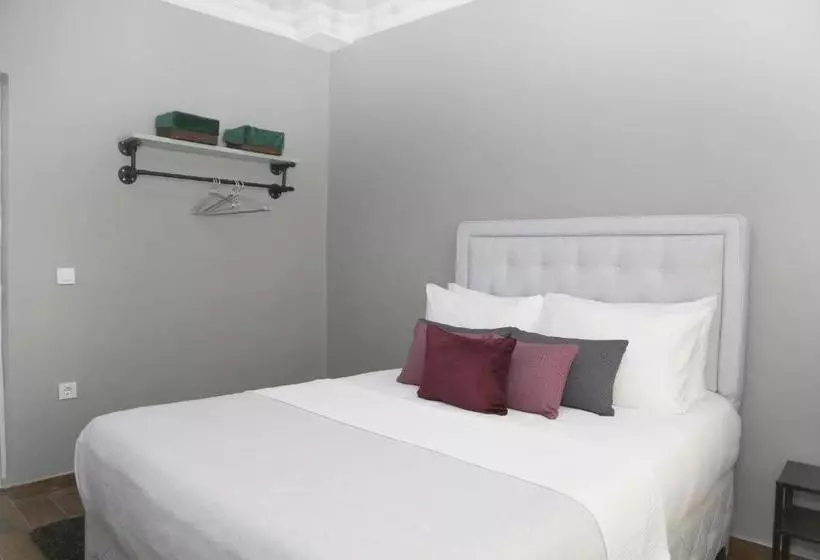 ホテル Huma Suites