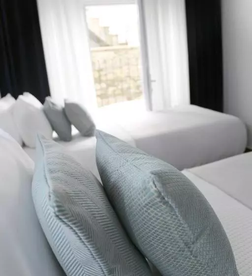 ホテル Huma Suites