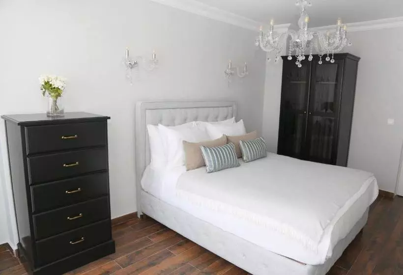 ホテル Huma Suites