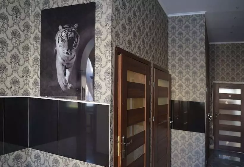 Hotelli Pałac Dąbrowa