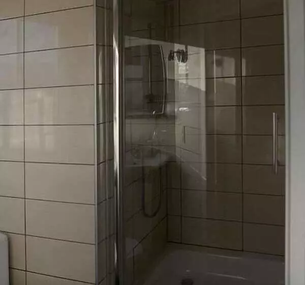 Hotelli Pałac Dąbrowa