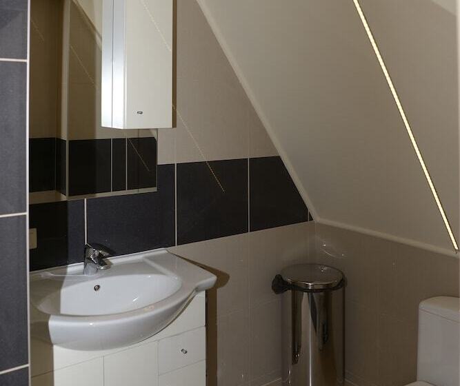 酒店 Pałac Dąbrowa