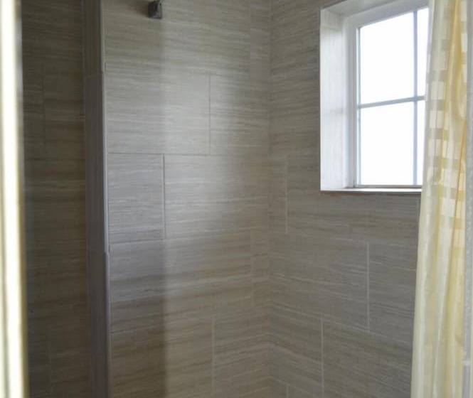 فندق Regency Inn