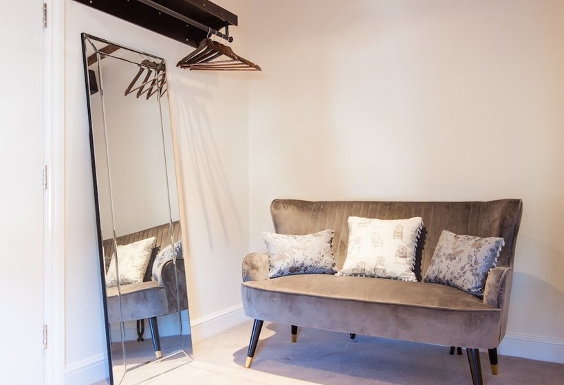 בית מלון כפרי The Powell  Birchington