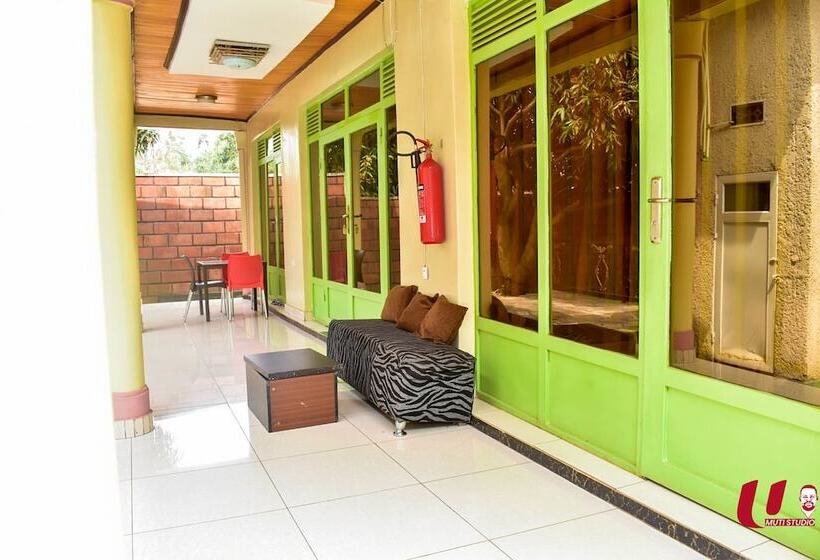 هتل Zebra Boutique