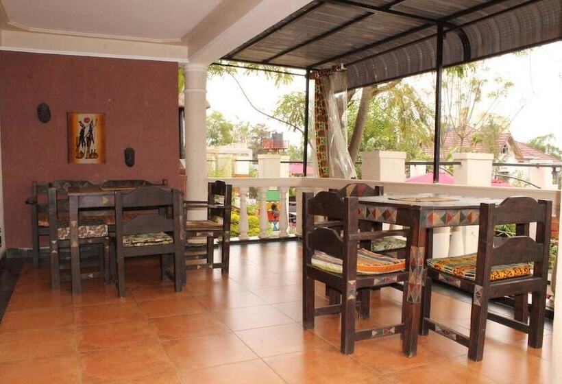 هتل Zebra Boutique