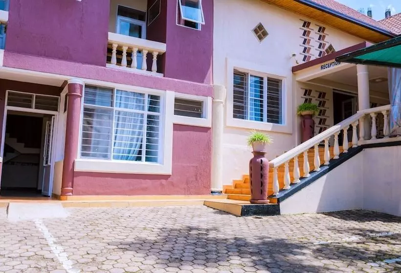 هتل Zebra Boutique