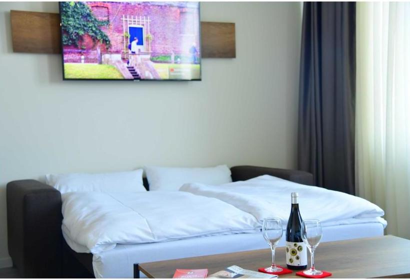 Motel Plus Schönefeld