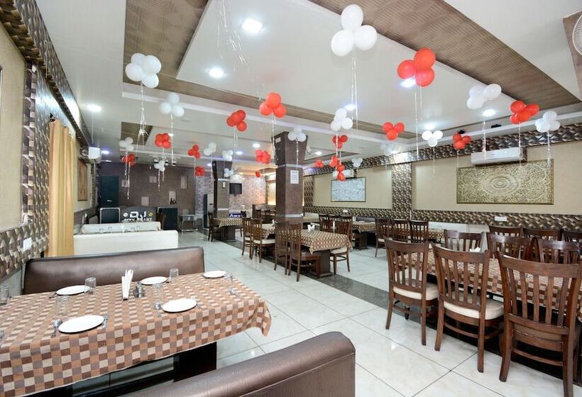 Oyo 27747 Hotel K B Residency