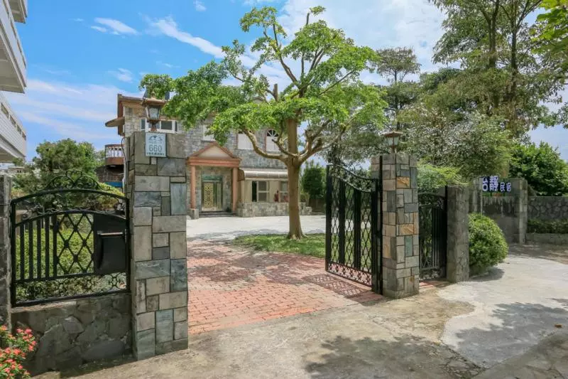 Yi Jing B&b