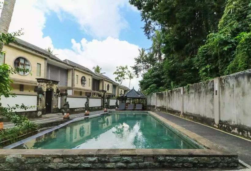 ベッドアンドブレックファースト Purnama