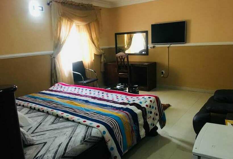 Feligold Royal Hotel Benin