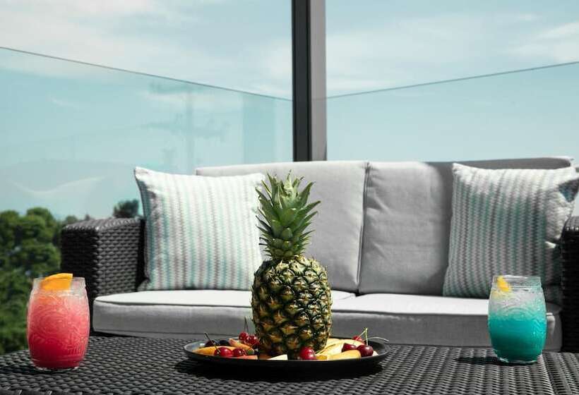 فندق فئة نجمة واحدة 4 You Boutique