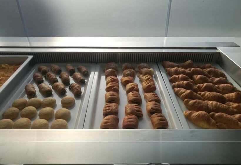 فندق فئة نجمة واحدة 4 You Boutique