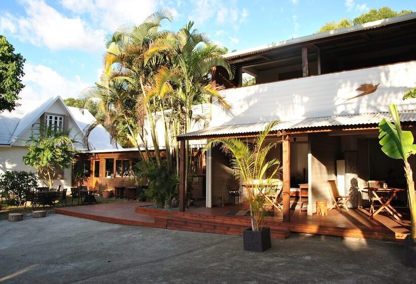 مسافرخانه Côte Cannelle