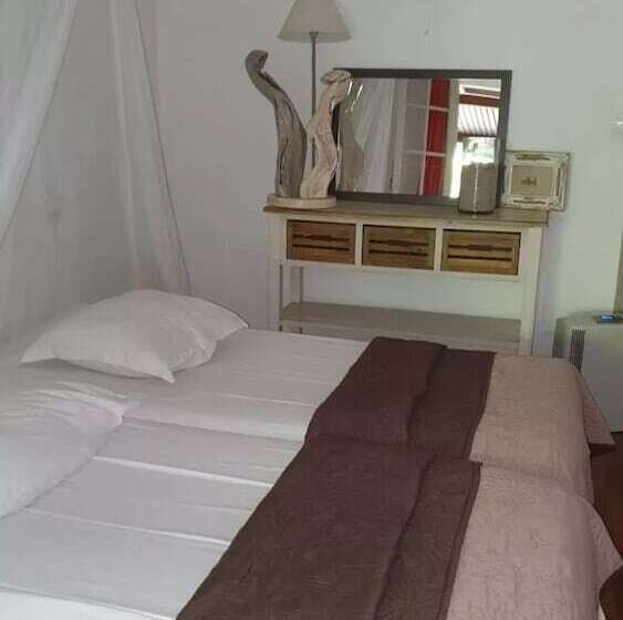 مسافرخانه Côte Cannelle