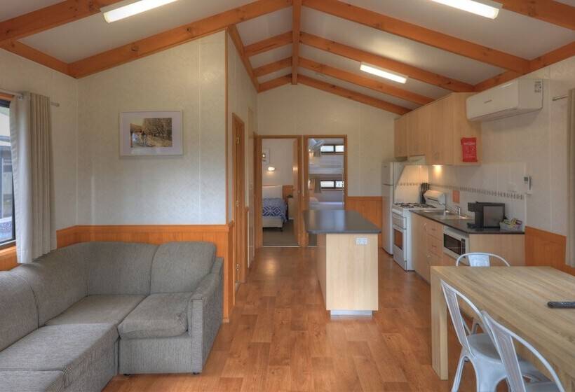 簡易ホテル Myrtleford Holiday Park