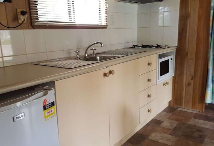 簡易ホテル Myrtleford Holiday Park