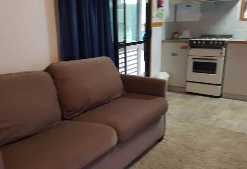 簡易ホテル Myrtleford Holiday Park