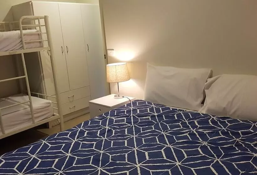 簡易ホテル Myrtleford Holiday Park