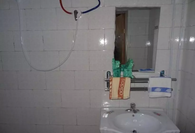 Hostelli Tengchong Ginkgo Village Bencai