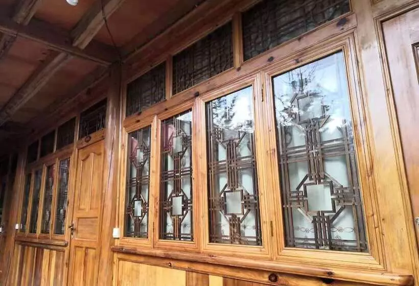 Hostelli Tengchong Ginkgo Village Bencai