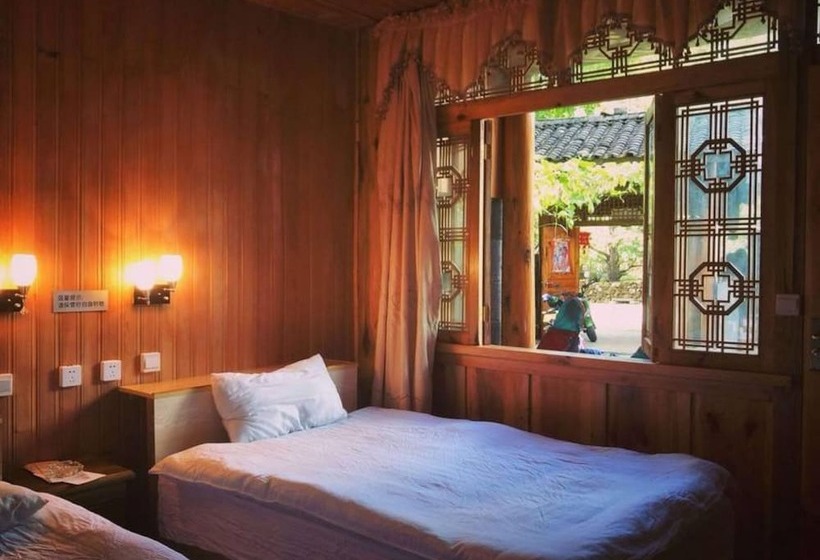 여관 Tengchong Ginkgo Village Bencai