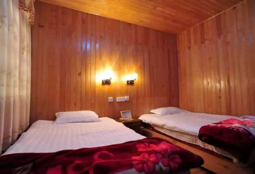 Hostelli Tengchong Ginkgo Village Bencai