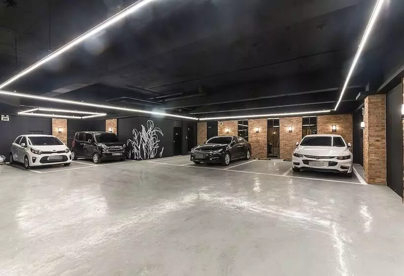 Anyang Premier Hotel Xym