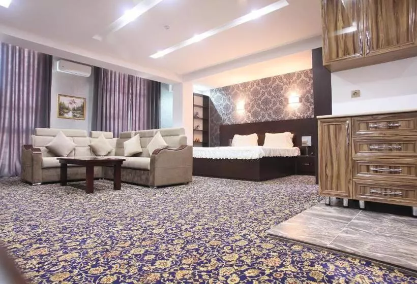 هتل Safar  And Spa