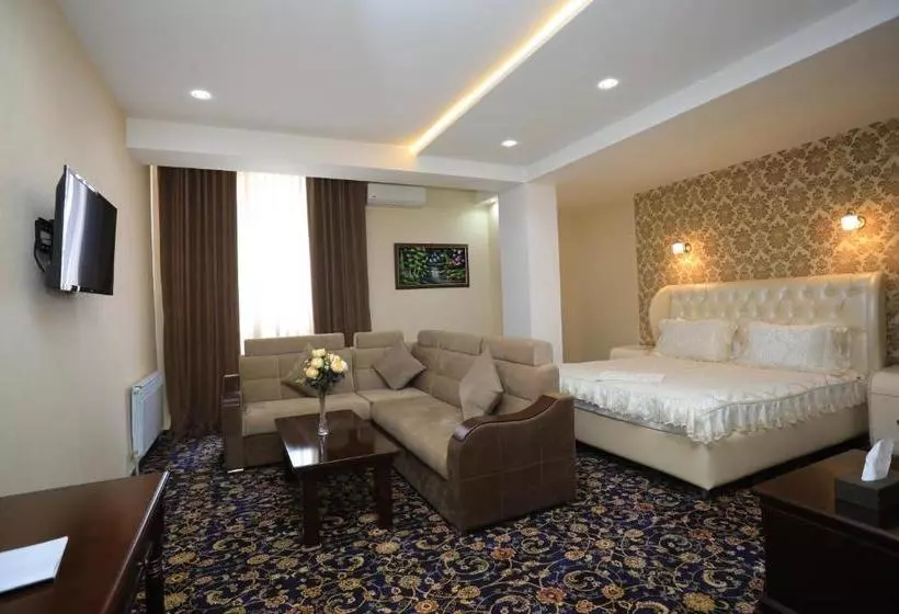 هتل Safar  And Spa