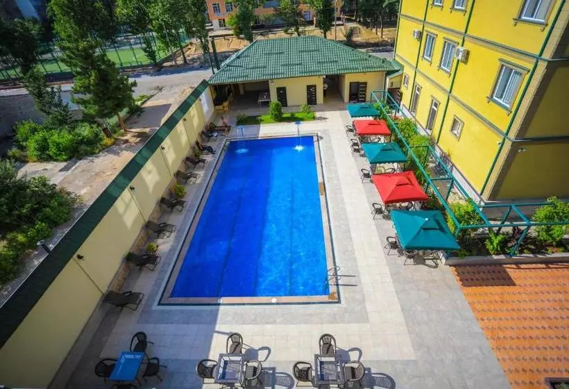 هتل Safar  And Spa