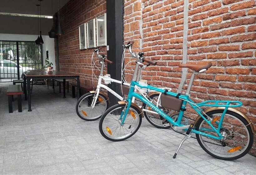 בית מלון כפרי Hostal Casa Viajero Hostel