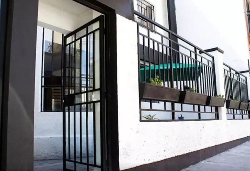 ホテル Hostal Casa Viajero   Hostel