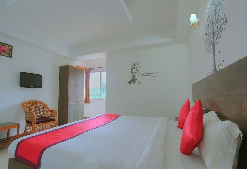 בית מלון כפרי Jia Stays By Oyo Rooms