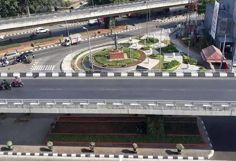 The Azana Hotel Airport Semarang