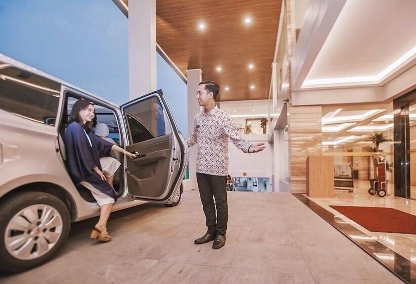 The Azana Hotel Airport Semarang