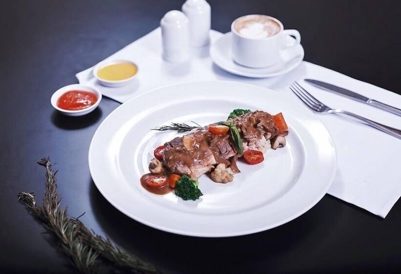 The Azana Hotel Airport Semarang