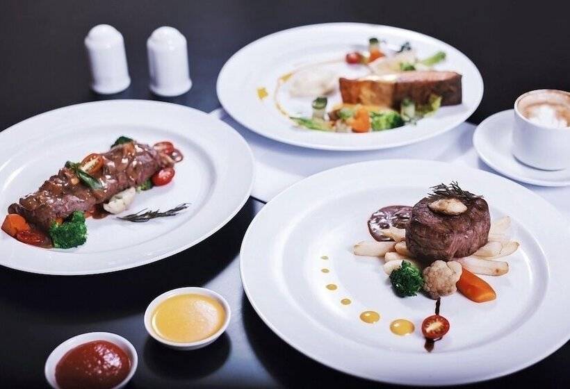 The Azana Hotel Airport Semarang