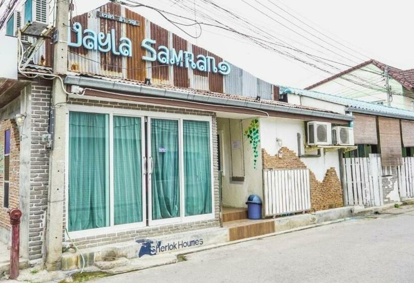 فندق Roomquest Amphawa Vaylasamran