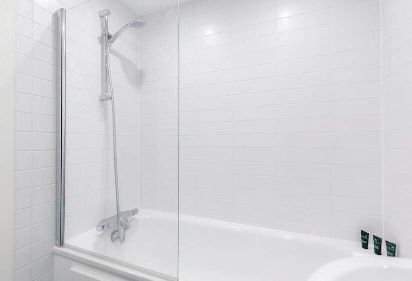 Roomspace Apartments  Nobel House