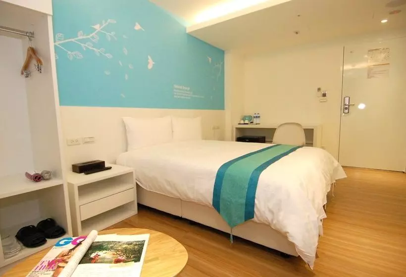 Season 5 Inn