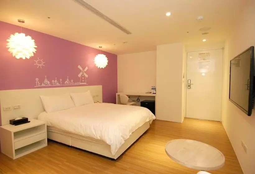 Season 5 Inn