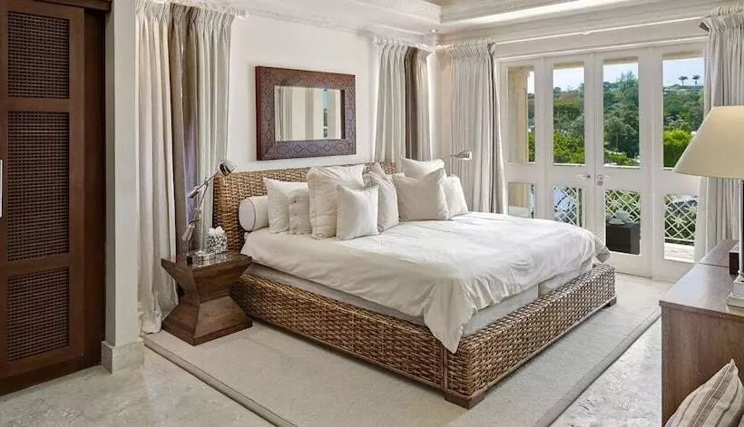 Smugglers Cove 7   The Penthouse