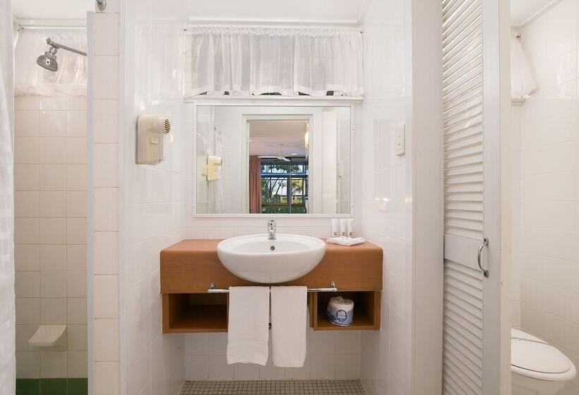 South Gladstone Motel