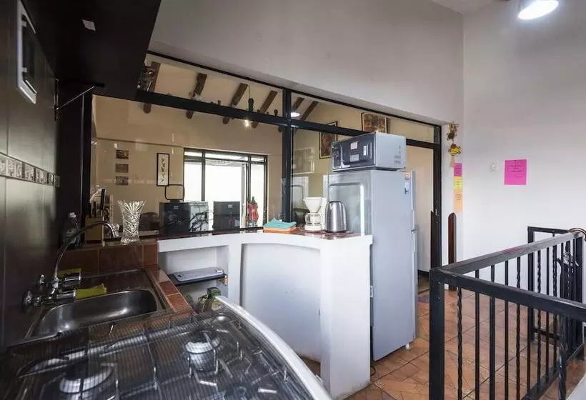 هاستل Pension Sanbleña B&b