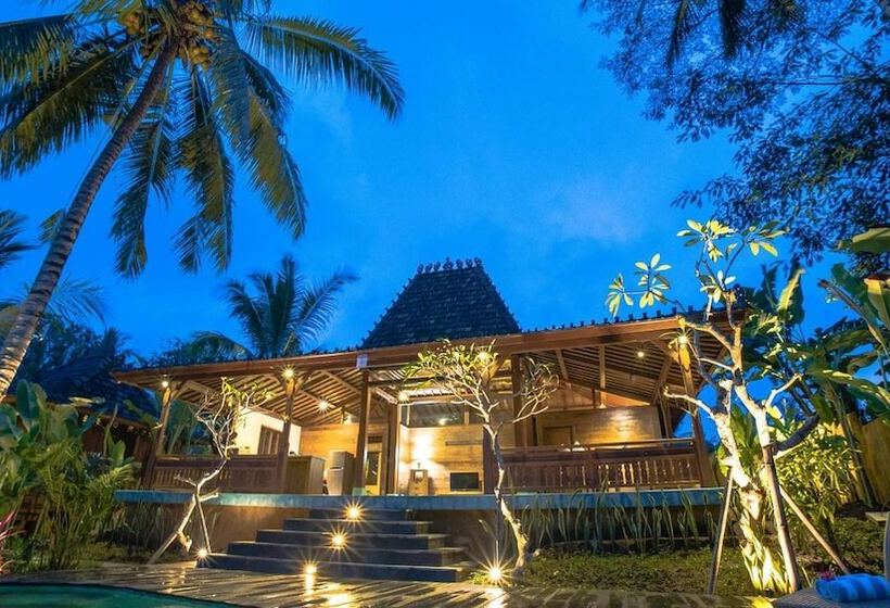 민박 Ubud Suites